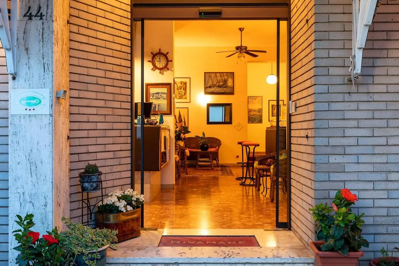 Hotel Rivamare Venedik-Lido İtalya