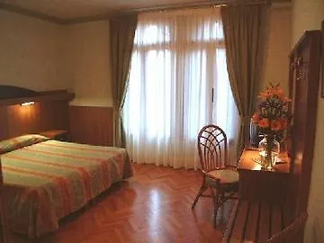 Hotel Rivamare Venedik-Lido