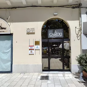 Alojamento de Acomodação e Pequeno-almoço Cairoli Exclusive & Brindisi